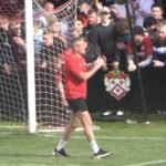 La desgarradora derrota en los play-offs que dejó al director de Kettering al borde del colapso emocional